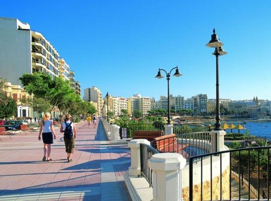 Splendid 2br In St Julians San Ġiljan